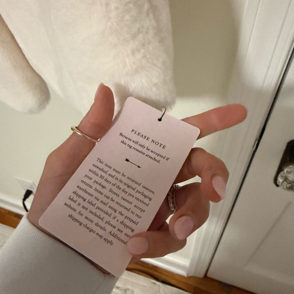 Anthropologie White Faux Fur Wrap Shawl - Picture 6 of 6